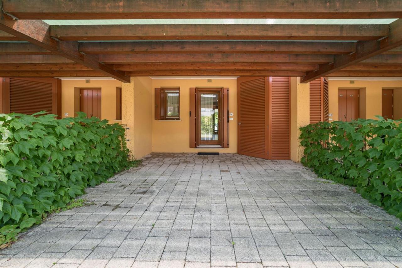 Villaggio Tamerici Линяно Сабиадоро Екстериор снимка