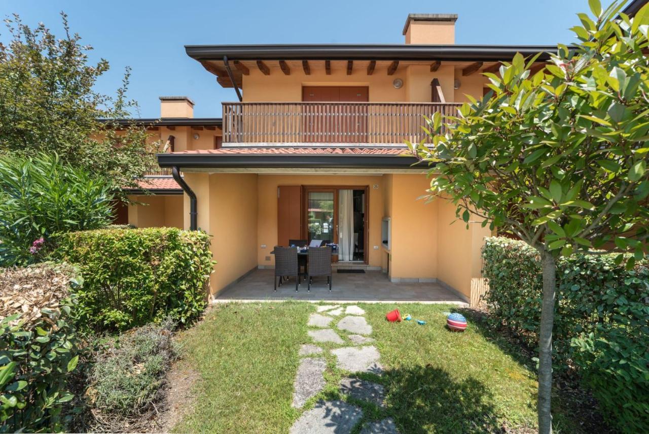 Villaggio Tamerici Линяно Сабиадоро Екстериор снимка